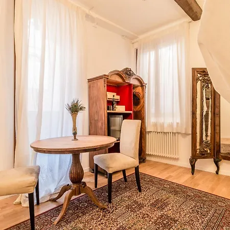 Palazzo Daponte By Lionhost Venedig
