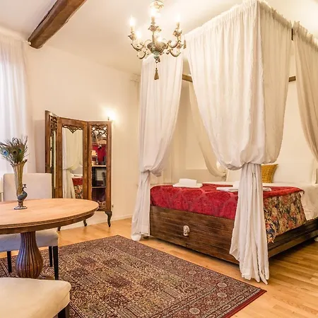 Palazzo Daponte By Lionhost 2*