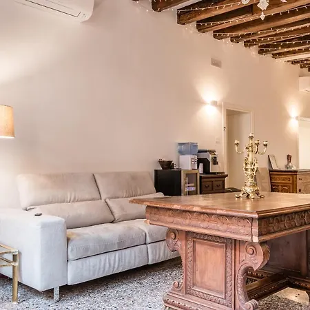 Palazzo Daponte By Lionhost Pensionat Venedig